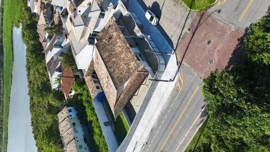 Casa com 6 Quartos para alugar, 350m² no Mirante da Lagoa, Macaé