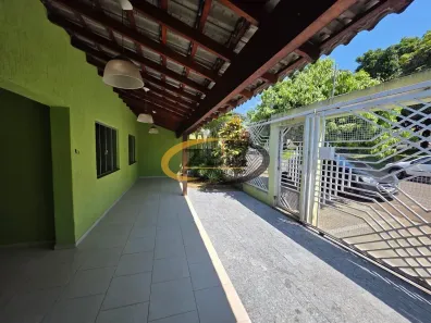 Casa com 3 Quartos à venda, 180m² no Igapó, Londrina
