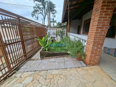 Casa de Condomínio com 4 Quartos para alugar, 200m² no Urbanova, São José dos Campos