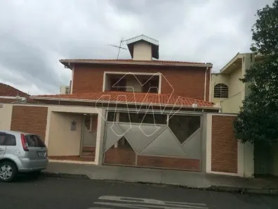 Casa com 3 Quartos à venda, 225m² no Jardim Primavera, Araraquara