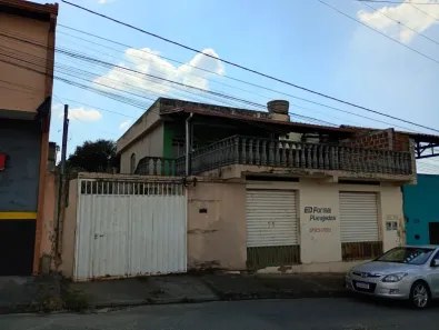 Casa com 2 Quartos à venda, 130m² no São João, Betim
