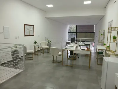 Ponto Comercial à venda, 151m² no Passo da Areia, Porto Alegre