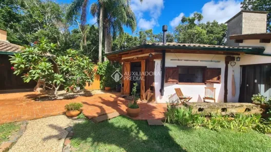 Casa com 2 Quartos à venda, 130m² no São João do Rio Vermelho, Florianópolis