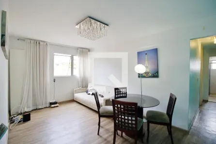 Apartamento com 2 Quartos à venda, 70m² no Jardim Taboão, São Paulo