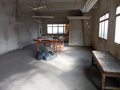 Prédio Comercial à venda, 460m² no Vila Metalúrgica, Santo André