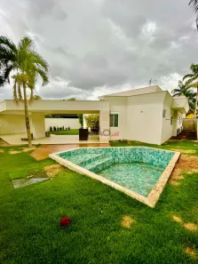 Casa de Condomínio com 5 Quartos à venda, 336m² no Jardins Paris, Goiânia