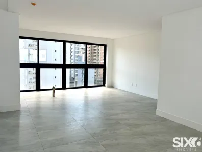 Apartamento com 3 Quartos à venda, 110m² no Pioneiros, Balneário Camboriú