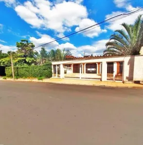 Casa com 3 Quartos para alugar, 250m² no Vila Cristóvam, Limeira