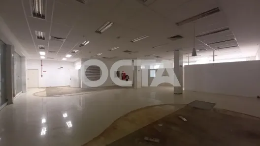 Prédio Comercial para alugar, 1900m² no Centro Histórico, Porto Alegre