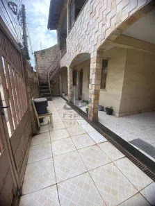 Casa com 5 Quartos à venda, 206m² no Retiro, Volta Redonda