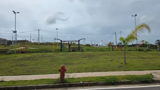 Lote/Terreno à venda, 200m² no Vila Amélia, São José dos Campos