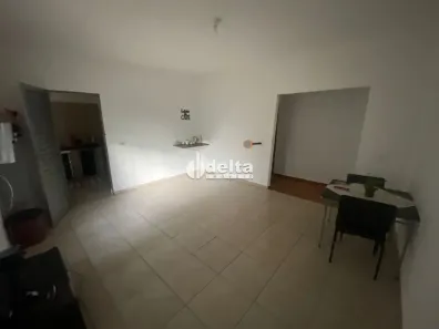 Casa com 3 Quartos à venda, 279m² no Marta Helena, Uberlândia