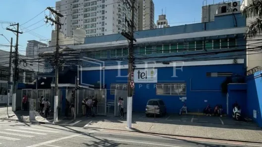 Prédio Comercial para alugar, 1761m² no Várzea da Barra Funda, São Paulo