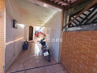 Casa com 2 Quartos à venda, 125m² no Japuí, São Vicente