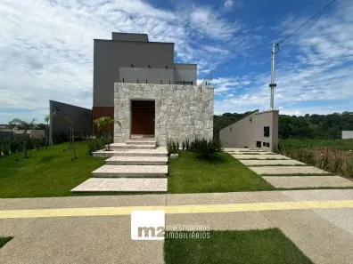 Casa de Condomínio com 3 Quartos à venda, 254m² no Jardins Barcelona, Senador Canedo