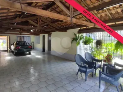 Casa com 3 Quartos à venda, 273m² no São Judas, Piracicaba