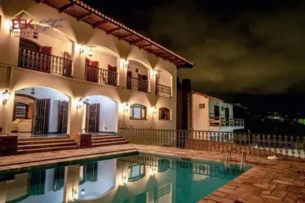 Sobrado com 7 Quartos à venda, 600m² no Praia do Arrastão, São Sebastião