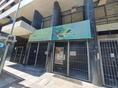 Ponto Comercial para alugar, 158m² no Centro Histórico, Porto Alegre