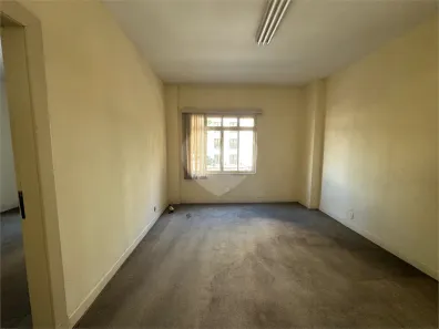 Sala Comercial para venda ou aluguel, 76m² no Liberdade, São Paulo