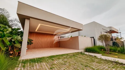 Casa de Condomínio com 3 Quartos à venda, 190m² no Alvorada, Araçatuba