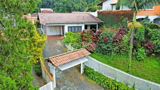 Casa com 3 Quartos à venda, 129m² no Água Verde, Blumenau