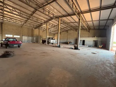 Galpão/Depósito/Armazém para alugar, 398m² no Jardim dos Estados, Várzea Grande