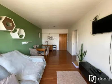 Apartamento com 2 Quartos à venda, 68m² no Independência, Porto Alegre