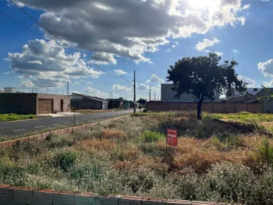 Lote/Terreno à venda, 252m² no Parque das Laranjeiras, Uberaba