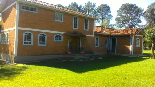 Fazenda/Sítio com 4 Quartos à venda, 23404m² no Cercadinho, Alambari