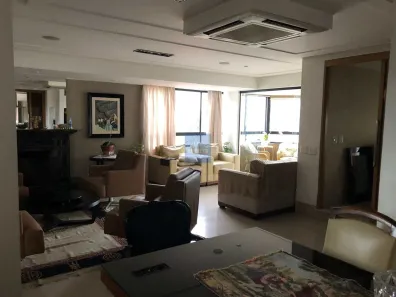 Apartamento com 3 Quartos à venda, 220m² no Indianópolis, São Paulo