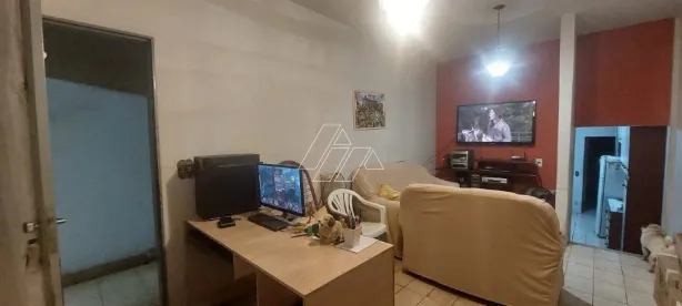 Casa com 2 Quartos à venda, 100m² no Jardim Santa Antonieta, Marília