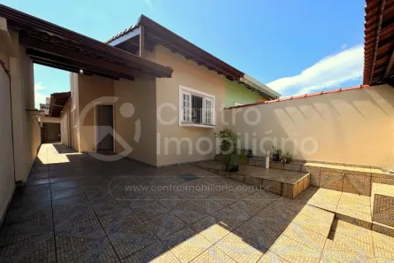 Casa com 2 Quartos à venda, 110m² no Vila Romar, Peruíbe