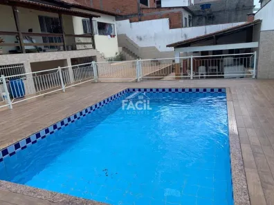 Casa com 4 Quartos para alugar, 280m² no Novo Horizonte, Serra