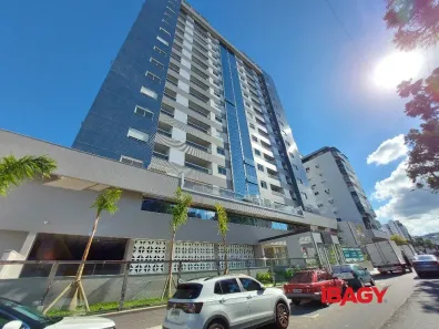 Apartamento com 2 Quartos para alugar, 69m² no Campinas, São José