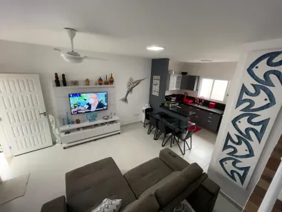 Sobrado com 2 Quartos à venda, 79m² no Jardim Raphael, Bertioga