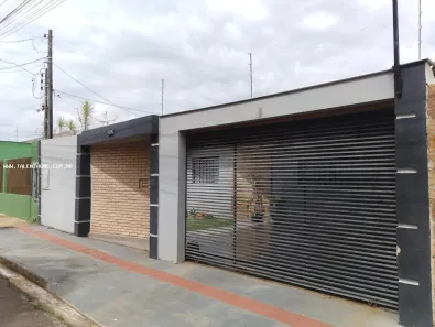 Casa com 3 Quartos à venda, 164m² no Brasília, Londrina