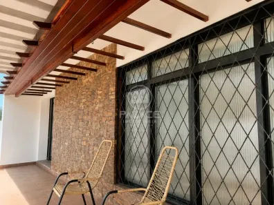 Casa com 3 Quartos para alugar, 274m² no Centro, Piracicaba