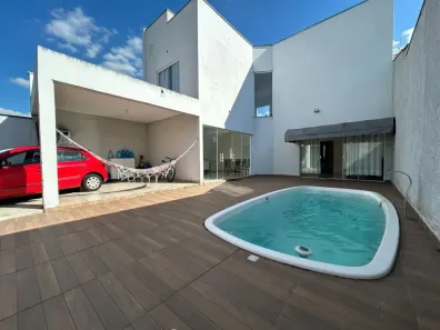 Sobrado com 3 Quartos à venda, 183m² no Jardim Oásis, Taubaté