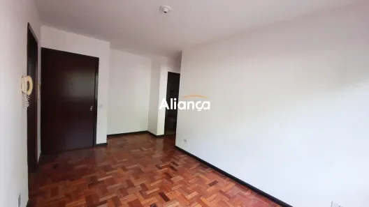 Apartamento com 2 Quartos para alugar, 44m² no Vila Jardim, Porto Alegre