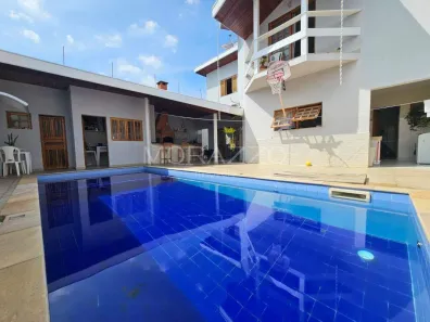 Sobrado com 4 Quartos à venda, 329m² no Loteamento Villa Branca, Jacareí
