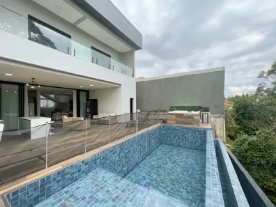 Casa de Condomínio com 4 Quartos à venda, 380m² no São Paulo II, Cotia