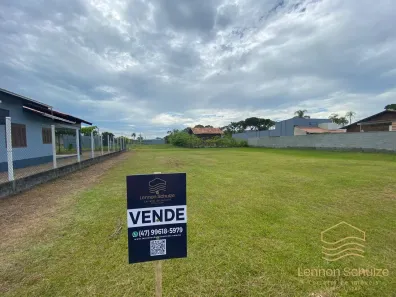 Lote/Terreno à venda, 375m² no Praia da Enseada, São Francisco do Sul