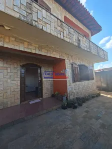 Casa com 5 Quartos à venda, 216m² no Filadélfia, Betim