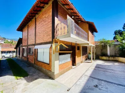 Casa com 6 Quartos à venda, 284m² no Tijuca, Teresópolis