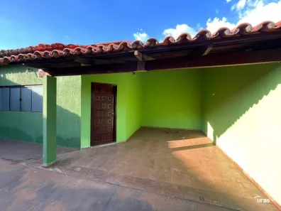 Casa com 2 Quartos para alugar, 90m² no Plano Diretor Sul, Palmas