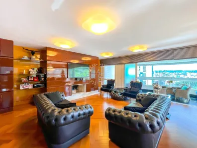 com 3 Quartos à venda, 223m² no Bela Vista, Porto Alegre