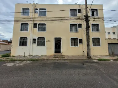Apartamento com 2 Quartos para alugar, 50m² no Santa Mônica, Uberlândia