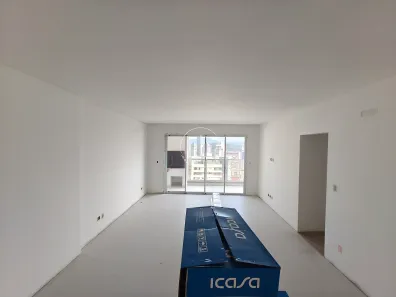 Apartamento com 3 Quartos à venda, 137m² no Campinas, São José
