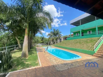 Fazenda/Sítio com 4 Quartos à venda, 2000m² no , Mairinque