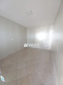 Apartamento com 3 Quartos para alugar, 80m² no Granada, Uberlândia